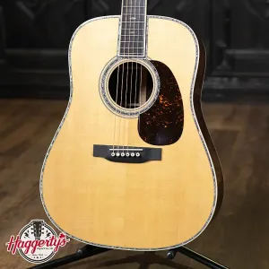 Акустическая гитара Martin 2025 D-42 с жестким чехлом