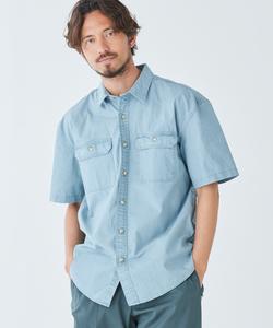 Выцветшая холщовая рубашка, короткие рукава