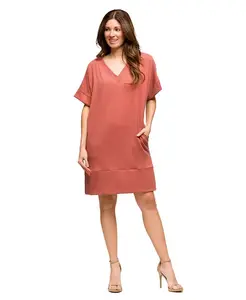 Женское платье-футболка свободного кроя с V-образным вырезом и короткими рукавами, карманами 24seven Comfort Apparel, оранжевый