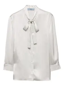Шелковая блузка с бантом на шее Prada, нейтральный