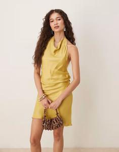 Коричневое атласное мини-платье с воротником-хомутиком и открытой спиной от ASOS DESIGN