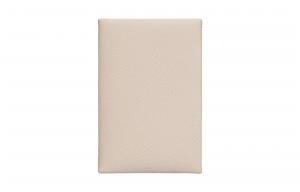 Кошелёк для монет Calvi из кожи Epsom Craie Milkshake White унисекс 10 HERMES
