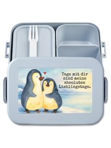 Mr. & Mrs. Panda Коробочка для закусок с изображением пингвина, обнимающего вас, и надписью пастельно-голубого цвета