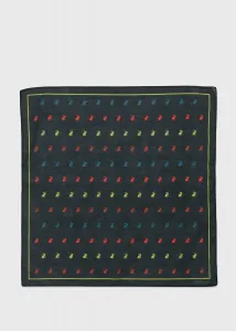 Платок с изображением кролика, созданный художницей-женщиной