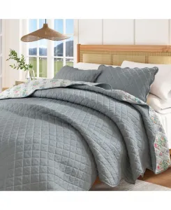 Комплект из трех предметов: одеяло и наволочки из хлопка с двусторонним цветочным принтом Linery & Co, эвкалиптовый