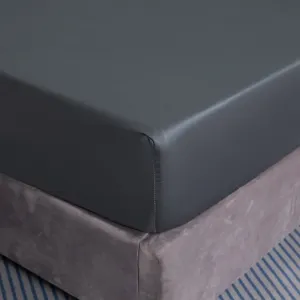 Простыня на резинке из хлопка 140х200+25 темно-серая Cotton Market