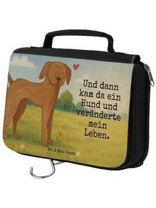 Mr. & Mrs. Panda Косметичка с изображением собаки породы немецкий дог и надписью белого цвета