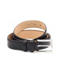 Ремень из гладкой кожи с декоративной строчкой. Bgents, черный