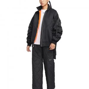 Стеганая куртка женская черная Nike