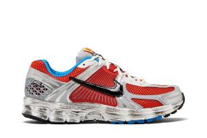 Кроссовки Wmns Air Zoom Vomero 5 'Gundam', красный