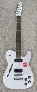 Электрогитара Fender Jim Adkins JA-90 Telecaster Thinline, белый цвет