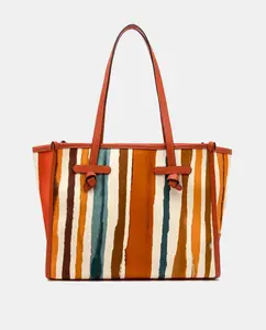 Сумка через плечо среднего размера из холста с кожаным чехлом в комплекте Gianni Chiarini, коралловый