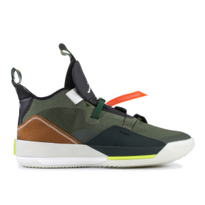 Кроссовки Air Jordan Travis Scott X Air Jordan 33 Nrg 'Army Olive', зеленый