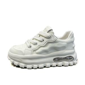 Износостойкие повседневные низкие туфли MILLIE'S цвета экрю для мужчин Millies, Ecru