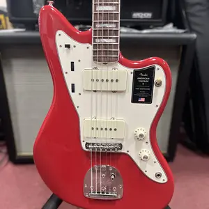 Fender American Vintage II '66 Jazzmaster 2022 - настоящее время - Дакота Ред