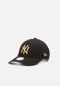 Бейсболка New Era, черный