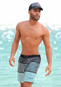 Bench Купальные шорты Mac в модном стиле в полоску, голубой