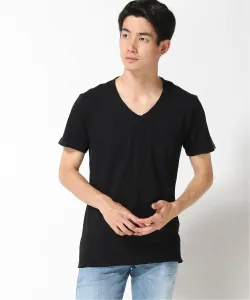 (M) Простая трикотажная футболка с V-образным вырезом