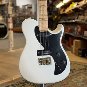 PRS SE NF53, перламутрово-белый с доставкой и мягким чехлом