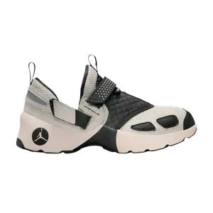 Кроссовки Air Jordan Wmns Jordan Trunner LX 'Light Orewood Brown', кремовый