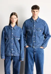 Джинсовая куртка-тракер большого размера с логотипом spellout Tommy Jeans, Denim Medium