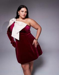Бархатное мини-платье ASOS LUXE Curve на одно плечо с бантом бордового цвета