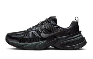 Кроссовки для бега V2K Run унисекс с низким верхом зеленые Nike