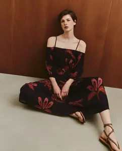 Платье с крупным цветочным принтом и жемчугом Southern Cotton, розовый