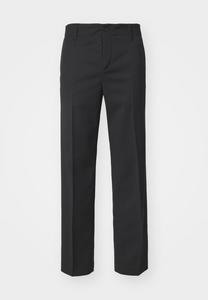 Тканевые брюки TROUSER Filippa K, черный