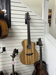 Breedlove Oregon Concerto CE 12-струнная - натуральный