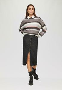 Юбка-карандаш MIT GEHSCHLITZ s.Oliver, отбеленный деним