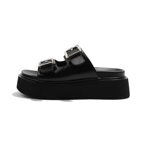 Тапочки-слайды женские с противоскользящей подошвой MIS. DANNY, Black