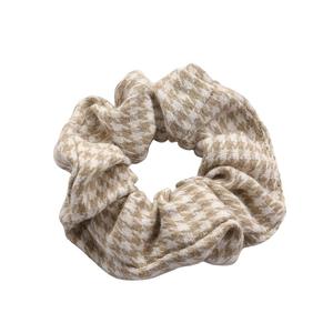 Резинка для волос pepita scrunchie Soho, beige, количество 1 шт.