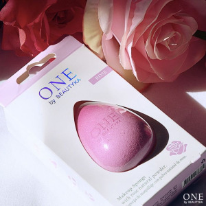 Спонж Esponja de Maquillaje con Polvo Natural de Rosa One By Beautyka, 1 unidad