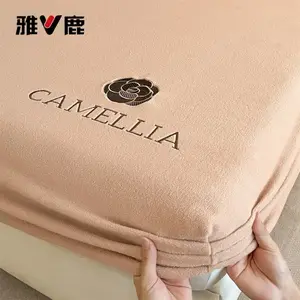 Yalu Простыня на резинке из молочного вельвета 150х200 см, цвет Huayu Camel