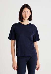 Футболка Gina Tricot BASIC TEE, Sky Captain/Blue