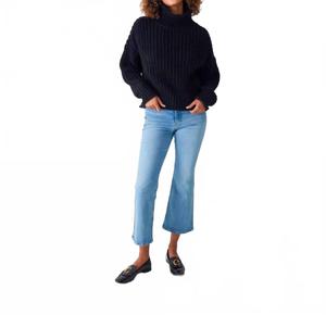 Береговой свитер в черном цвете MERSEA