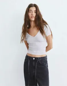 Серая меланжевая футболка с V-образным вырезом Pull&Bear