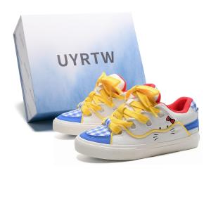 Низкие кроссовки для скейтбординга Unisex с противоскользящим покрытием, устойчивостью к истиранию, легкие, увеличивающие рост UYRTW, белый