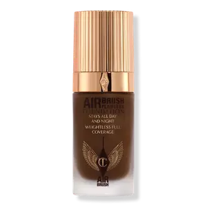 Безупречная тональная основа, нанесенная аэрографом Charlotte Tilbury, 17 Cool (deep with cool undertones)