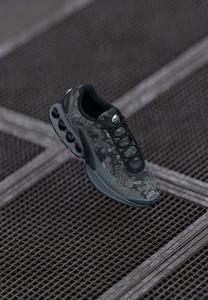 Кроссовки Nike Sportswear AIR MAX DN NRG, Dark Grey/Black/Dark Grey