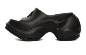 Шлепанцы Compass женские черные Smfk