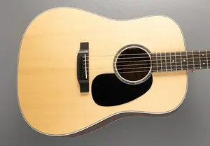 Martin D-13E - Зирикоте