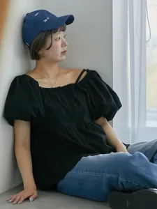 Блузка с открытыми плечами, открывающая плечи в обе стороны