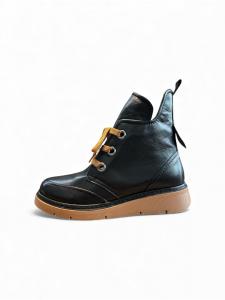 Begoria Черные шнурованные ботинки 'Women’s Premium Leather Winter Boots - Warm & Comfortable'