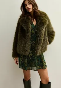 Зимняя куртка New Look, Khaki