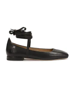 Плоские туфли лодочки с квадратным носом. Kazar Studio, черный