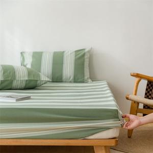 Antarctic Простыня на резинке 180 см, пододеяльник 200х230 см, 2 наволочки, 100% хлопок, цвет CW-Hand Talk-Green
