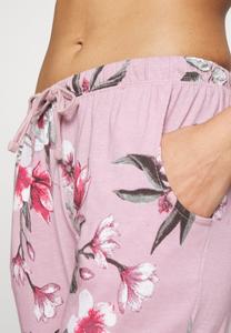 Пижама HORTENSIA LASCANA, сирень