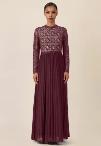 Наряд для особых случаев Apart, Weinrot-Nude